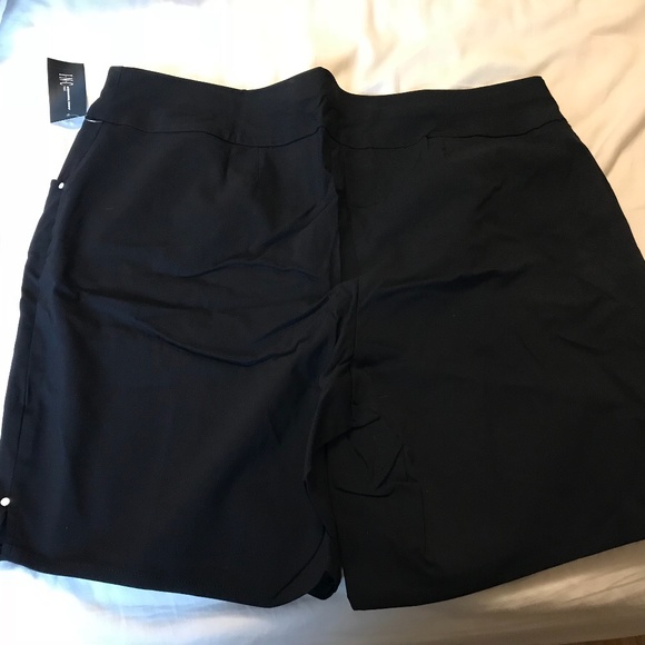 Black shorts - size 18W - Picture 3 of 4
